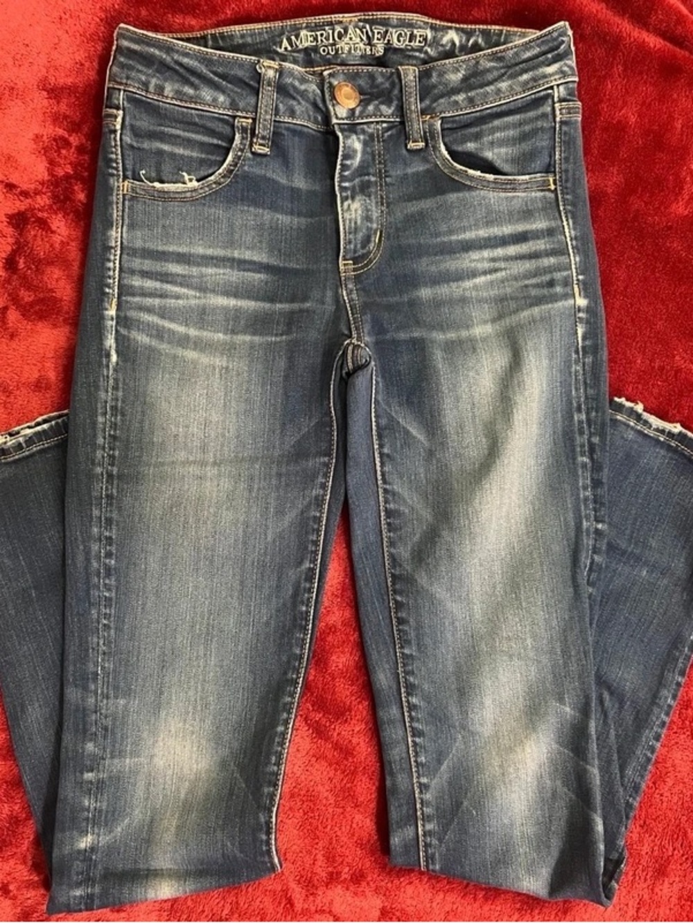 American Eagle Outfitters Women's Faded Blue Skinny Jeans